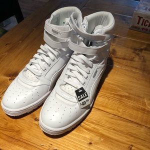 Men’s Sneakers